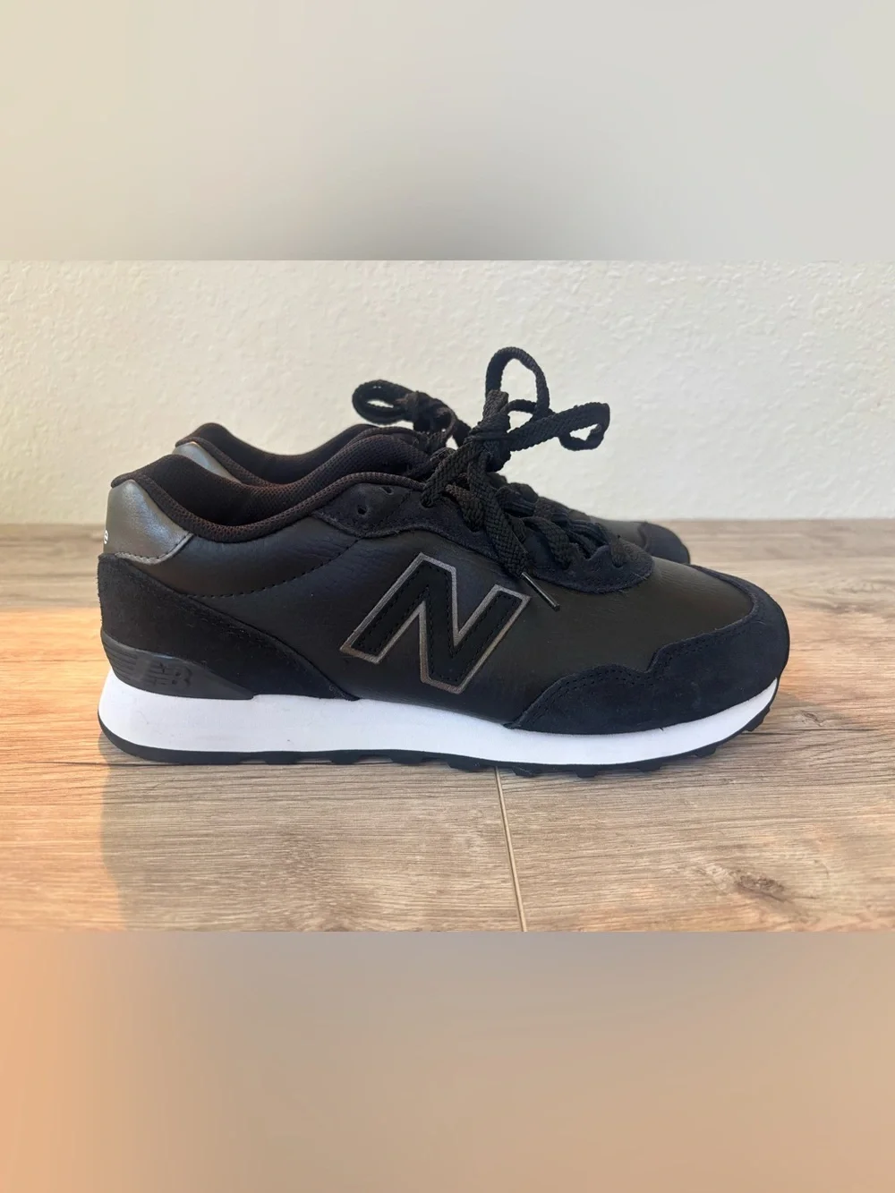New Balance athletic sneakers NEW
